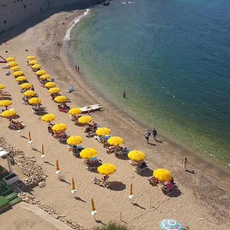 Del Golfo 2 *