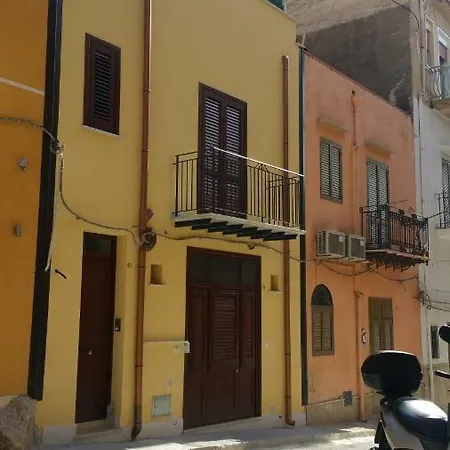 Hébergement de vacances Del Golfo 2 *